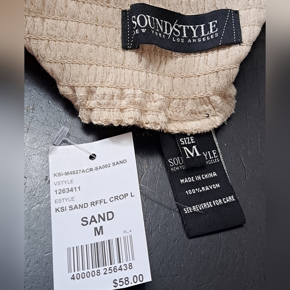 NWT Sound/Style Women's Crop Pants With A Open Ruffle On The Sides  Size M - Picture 10 of 10